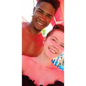 Meet your Posher, Josiah n